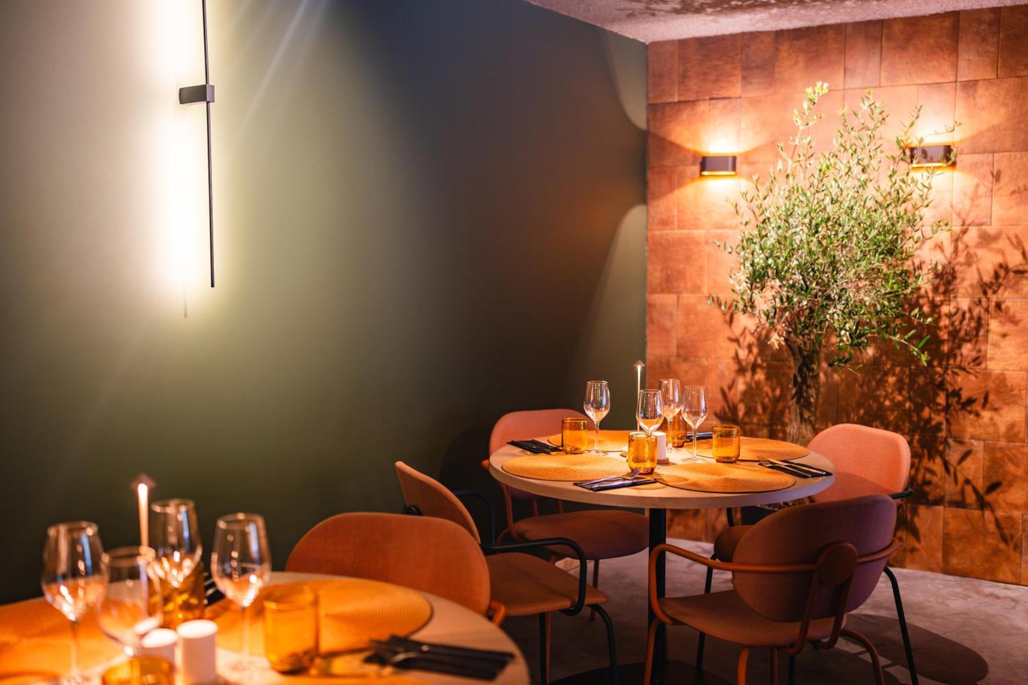 L'Olivier Hotel Mons Ngoại thất bức ảnh