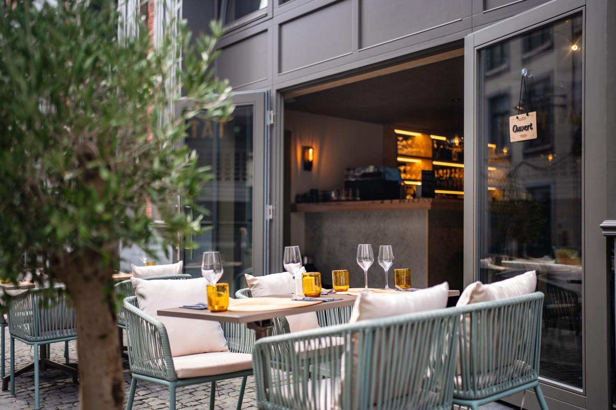 L'Olivier Hotel Mons Ngoại thất bức ảnh